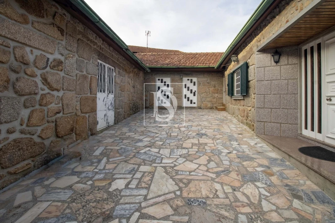 Moradia para Venda em Amoreira da Gândara, Paredes do Bairro e Ancas Foto 2