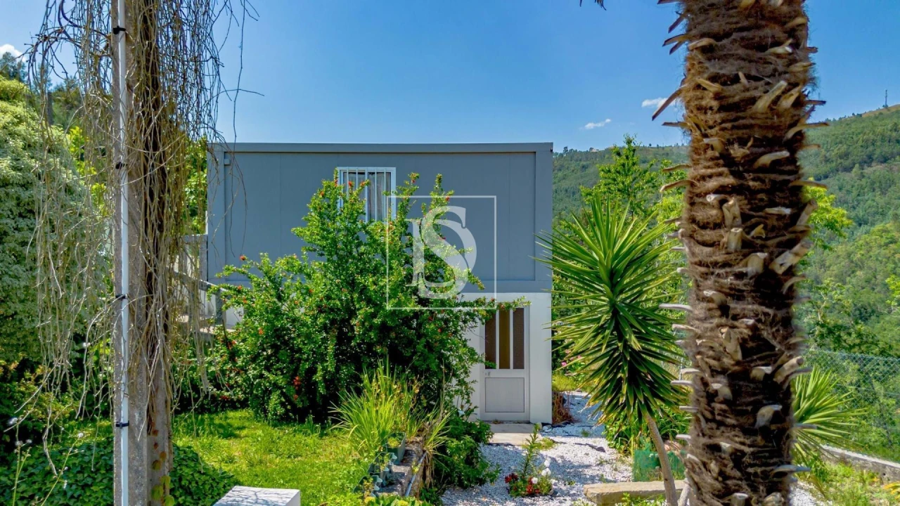 Moradia T2 para Venda em Olo e Canadelo Foto 31