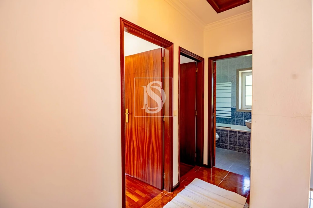 Moradia T2 para Venda em Olo e Canadelo Foto 29