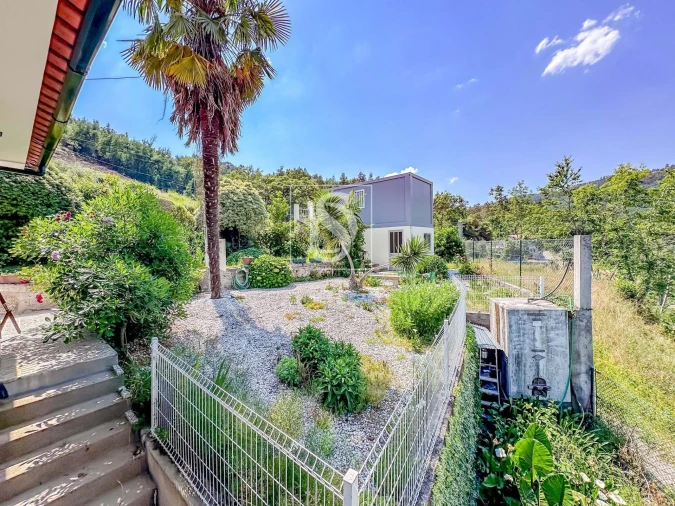 Moradia T2 para Venda em Olo e Canadelo Foto 21