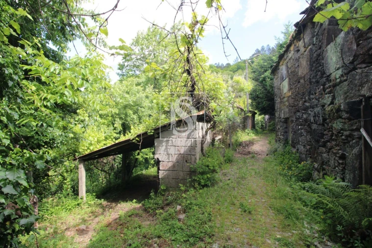 Moradia T2 para Venda em Rebordelo Foto 20