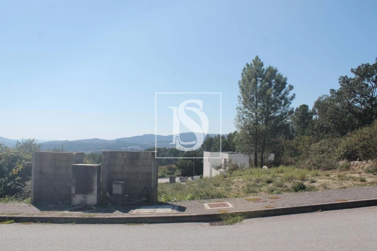 Terreno para Venda em Vila Caiz Foto 7