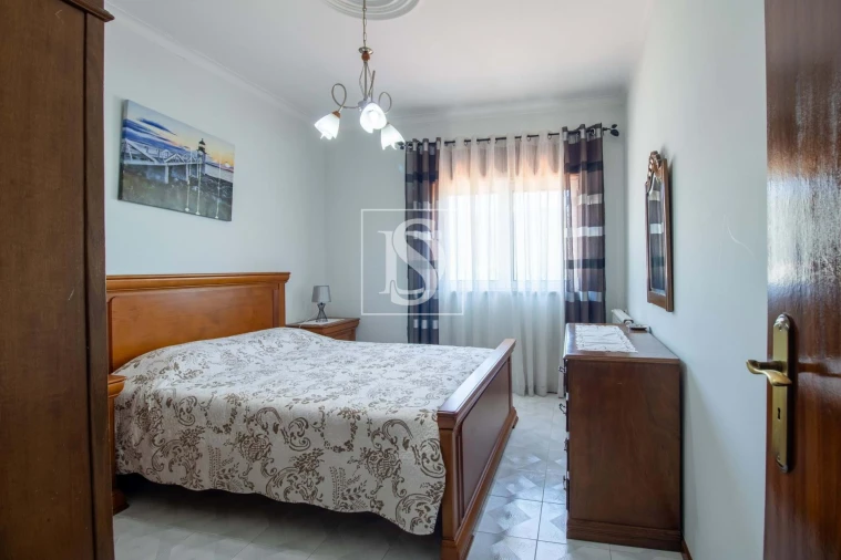 Moradia T4 para Venda em Teixeira e Teixeiró Foto 14