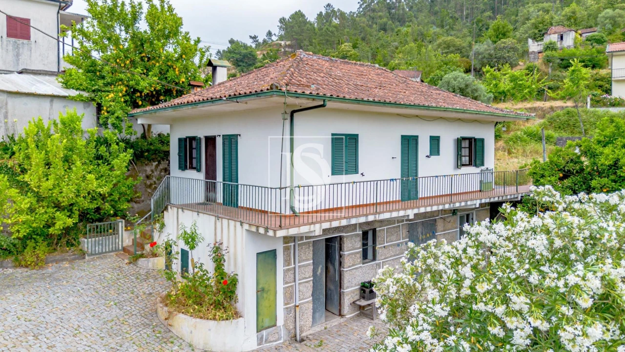 Moradia T3 para Venda em Vila Chã do Marão Foto 2