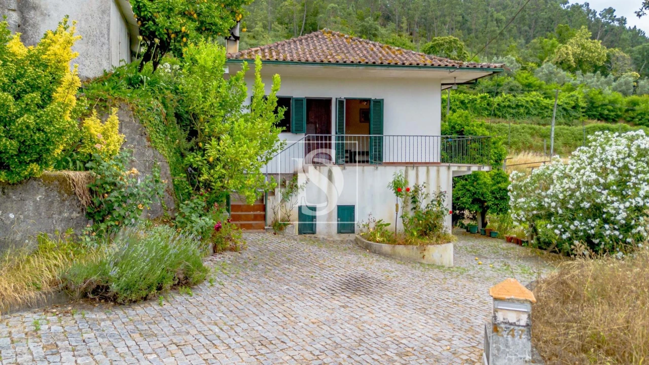 Moradia T3 para Venda em Vila Chã do Marão Foto 7