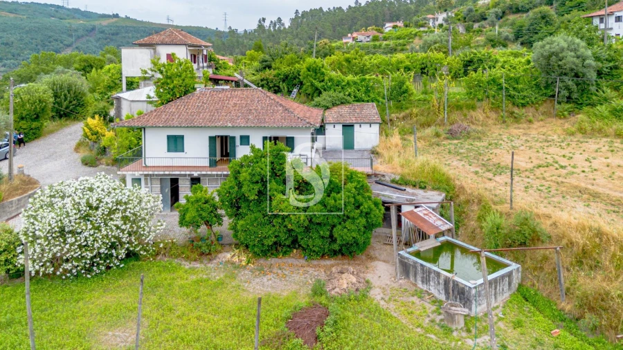 Moradia T3 para Venda em Vila Chã do Marão Foto 5