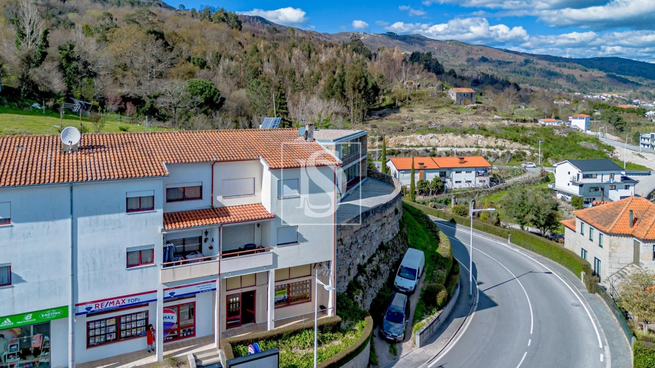 Negócio para Venda em Campelo e Ovil Foto 12