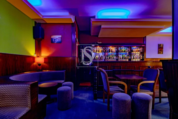 Negócio para Venda em Campelo e Ovil Foto 21