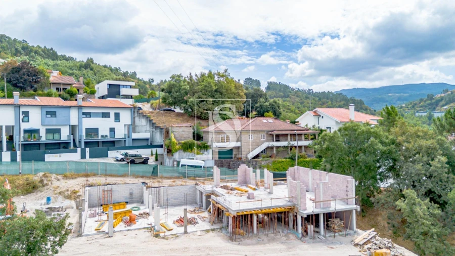 Moradia T3 para Venda em Amarante (São Gonçalo), Madalena, Cepelos e Gatão Foto 28