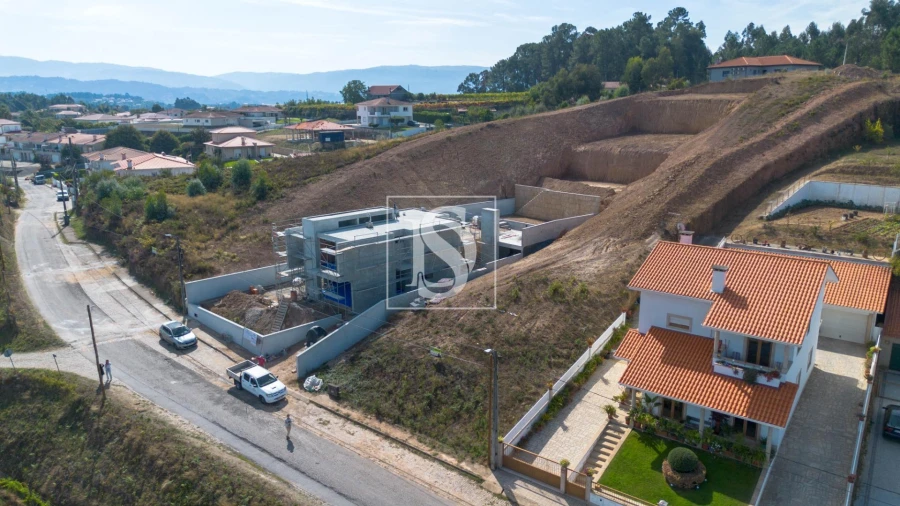 Terreno para Venda em Amarante (São Gonçalo), Madalena, Cepelos e Gatão Foto 8