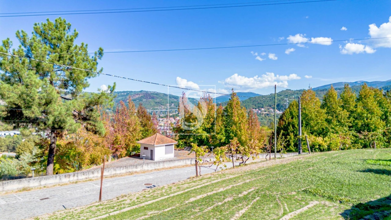 Terreno para Venda em Padronelo Foto 13