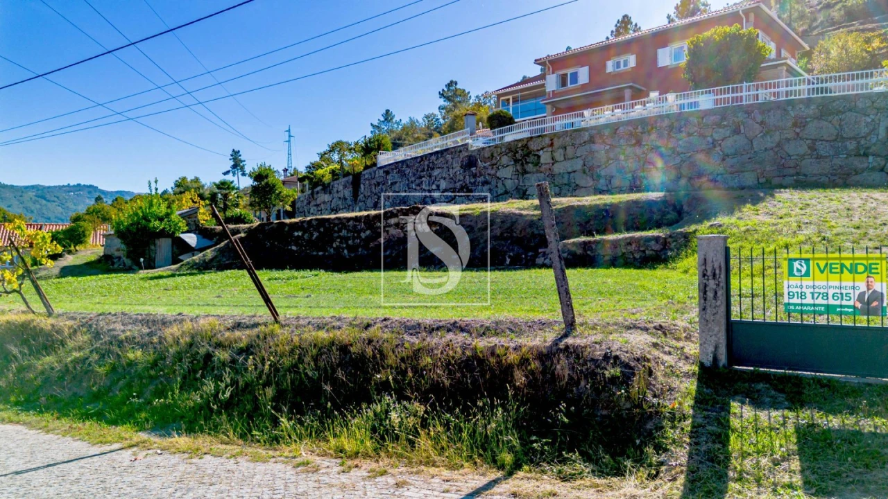 Terreno para Venda em Padronelo Foto 2