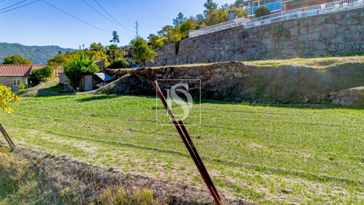 Terreno para Venda em Padronelo Foto 24