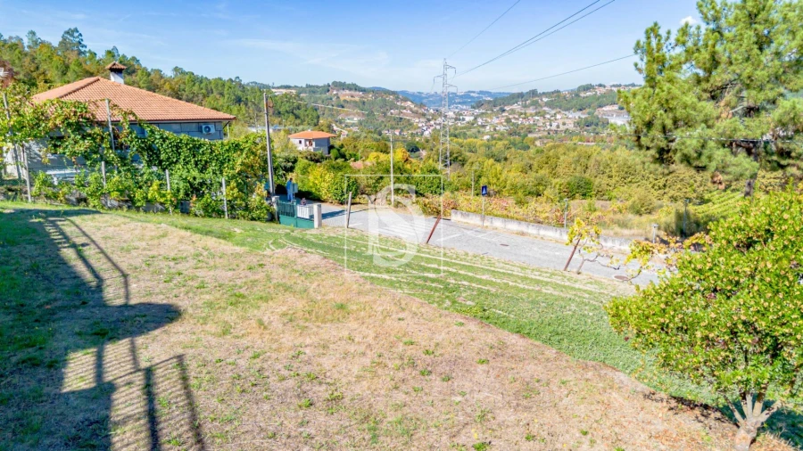 Terreno para Venda em Padronelo Foto 16