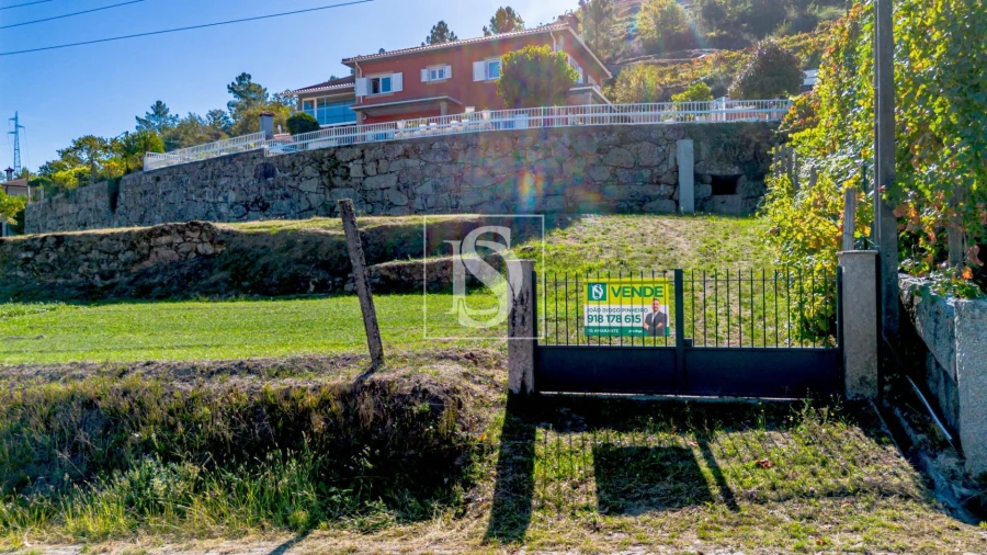 Terreno para Venda em Padronelo Foto 26