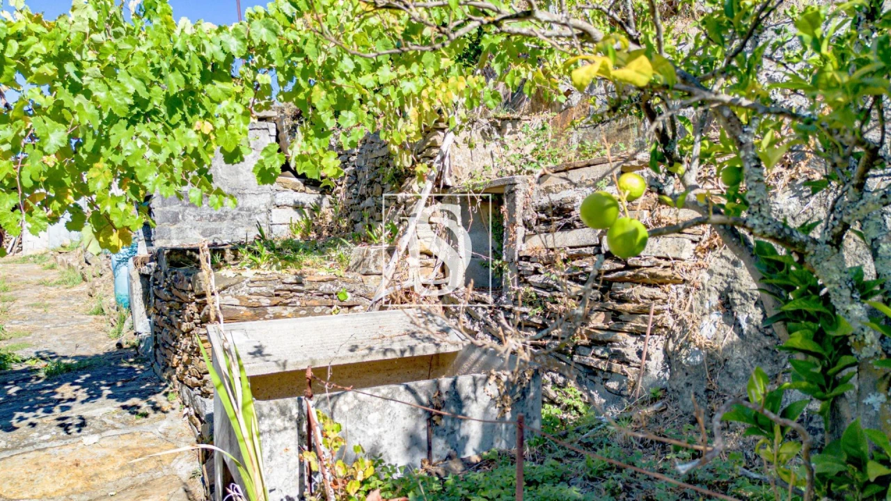 Moradia T2 para Venda em Rebordelo Foto 7