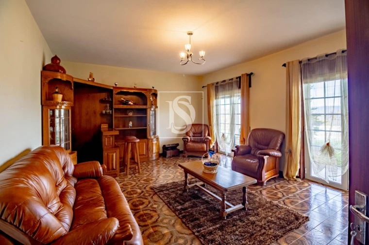 Moradia T4 para Venda em Gondar Foto 7