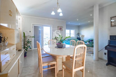 Moradia T4 para Venda em Amarante (São Gonçalo), Madalena, Cepelos e Gatão