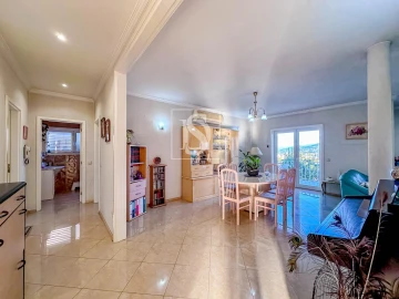 Moradia T4 para Venda em Amarante (São Gonçalo), Madalena, Cepelos e Gatão