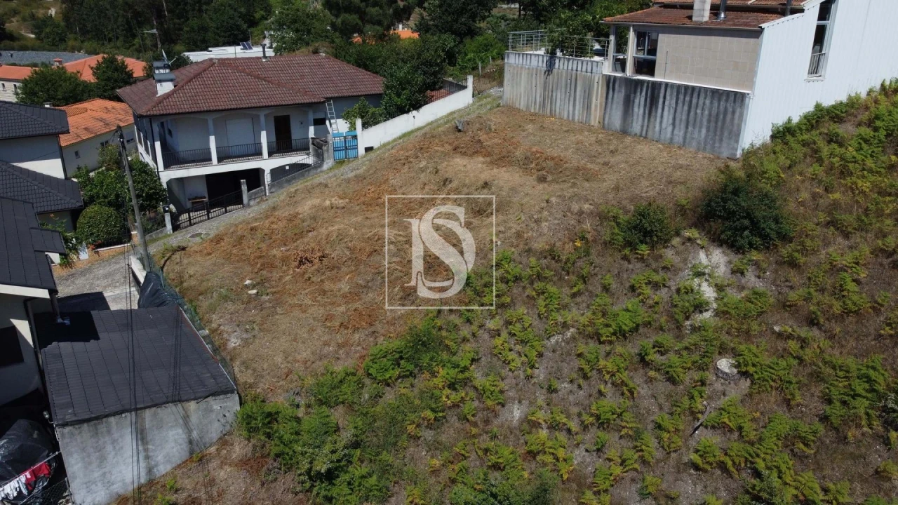 Terreno para Venda em Telões Foto 3