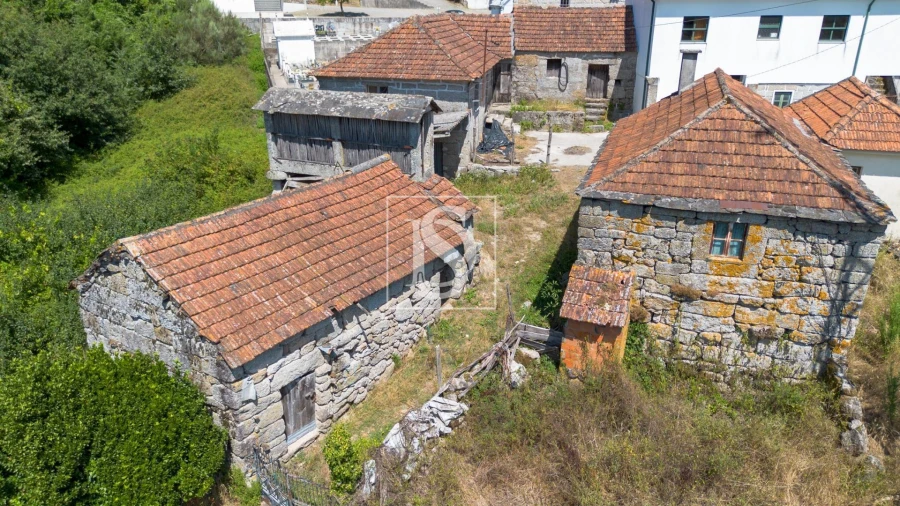 Moradia T3 para Venda em Amarante (São Gonçalo), Madalena, Cepelos e Gatão Foto 8