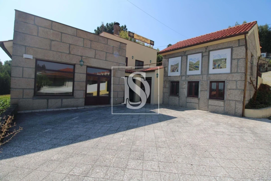 Negócio para Venda em Fregim Foto 10