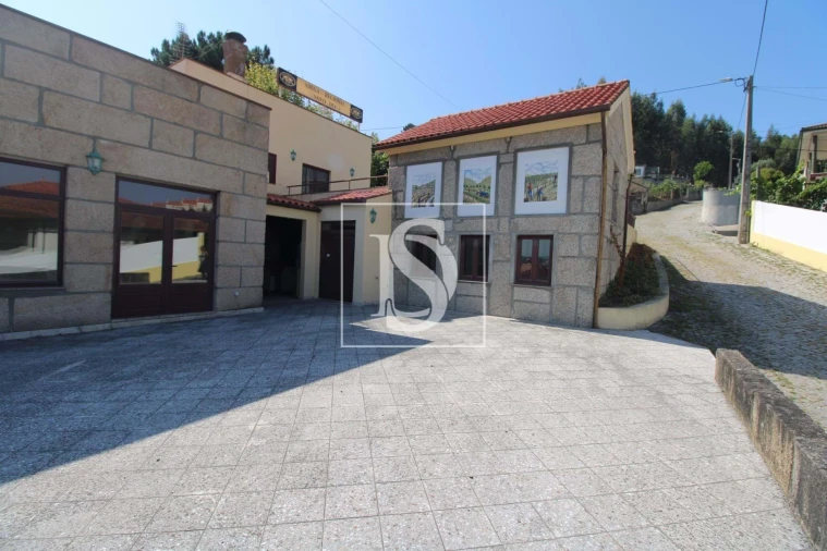 Negócio para Venda em Fregim Foto 7