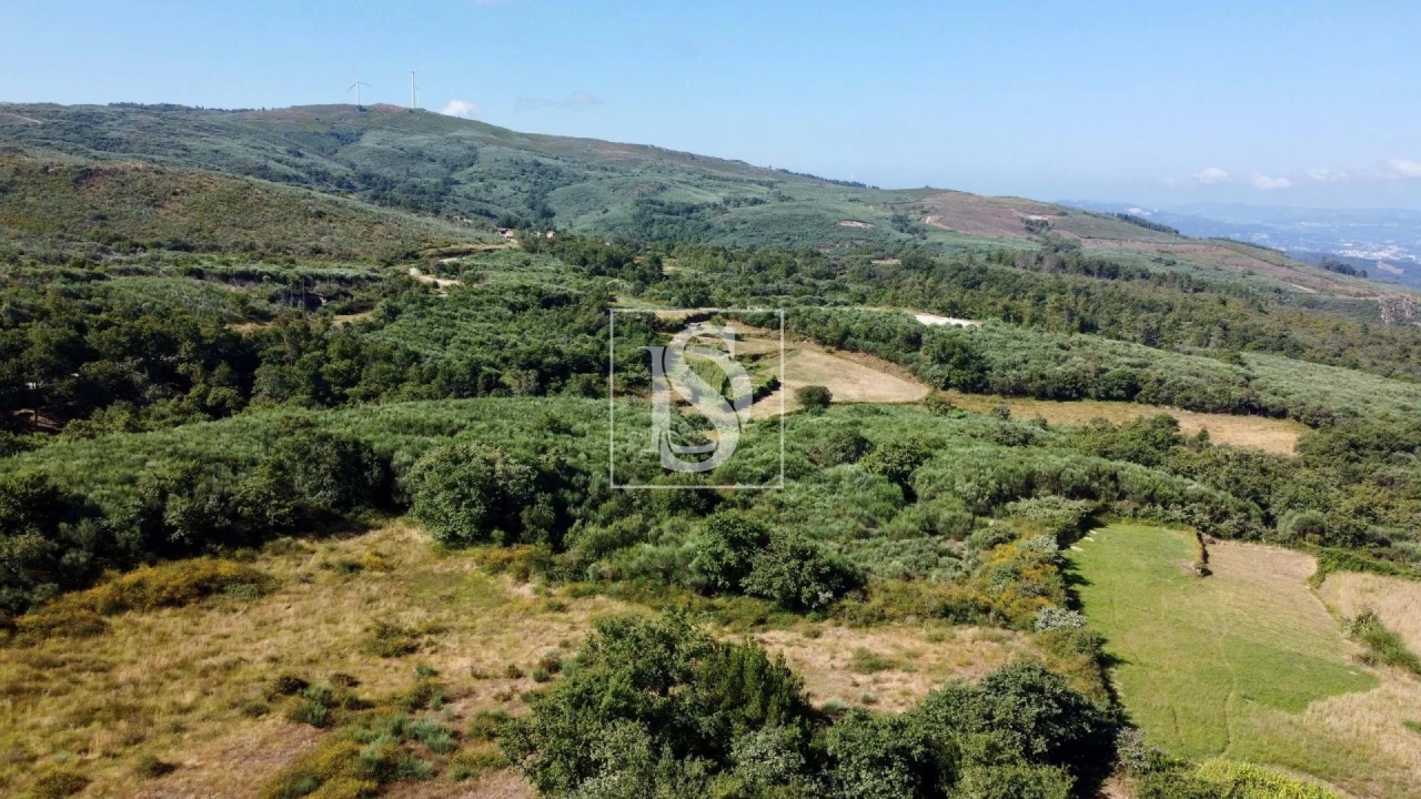 Moradia T1 para Venda em Espírito Santo, Nossa Senhora da Graça e São Simão Foto 41