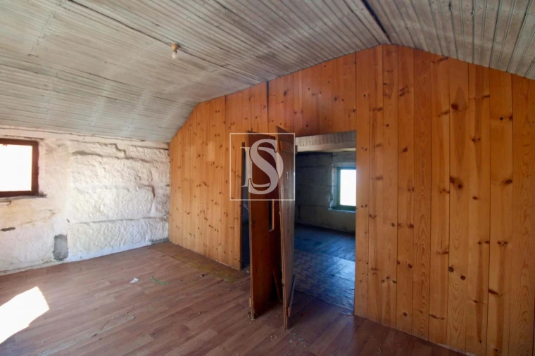 Moradia T1 para Venda em Espírito Santo, Nossa Senhora da Graça e São Simão Foto 14