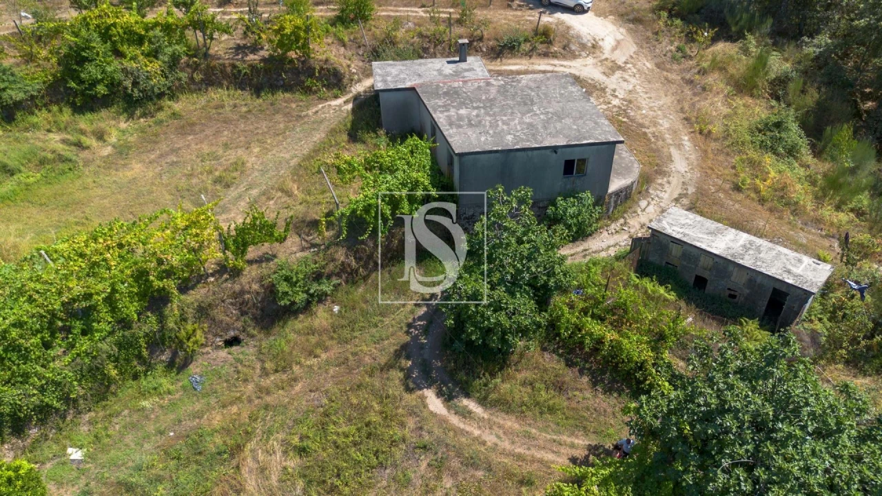Moradia para Venda em Amarante (São Gonçalo), Madalena, Cepelos e Gatão Foto 1