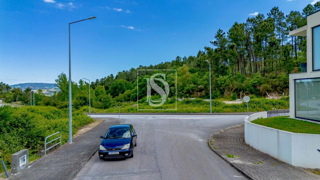 Terreno para Venda em Lomba Foto 21