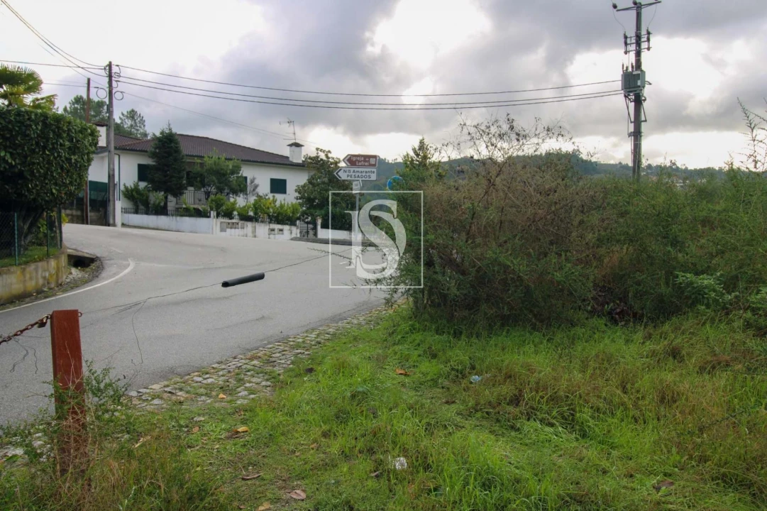 Terreno para Venda em Lufrei Foto 31