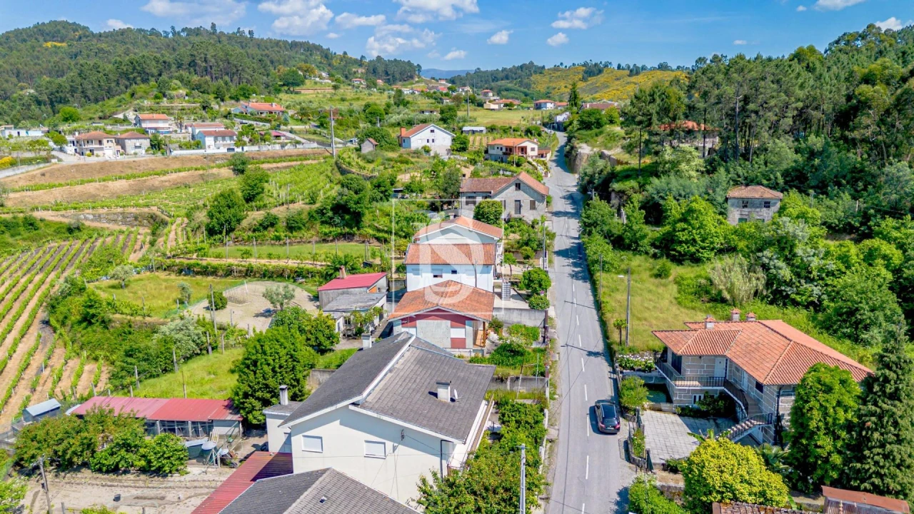 Moradia T3 para Venda em Lufrei Foto 37