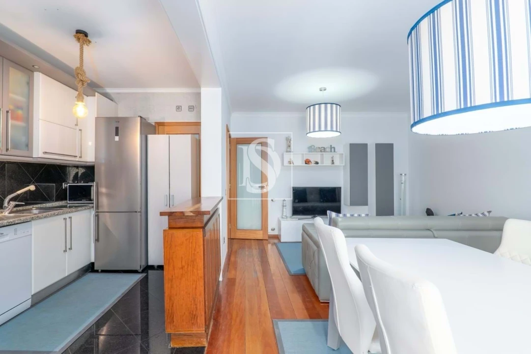 Apartamento T2 para Venda em Esmoriz Foto 11