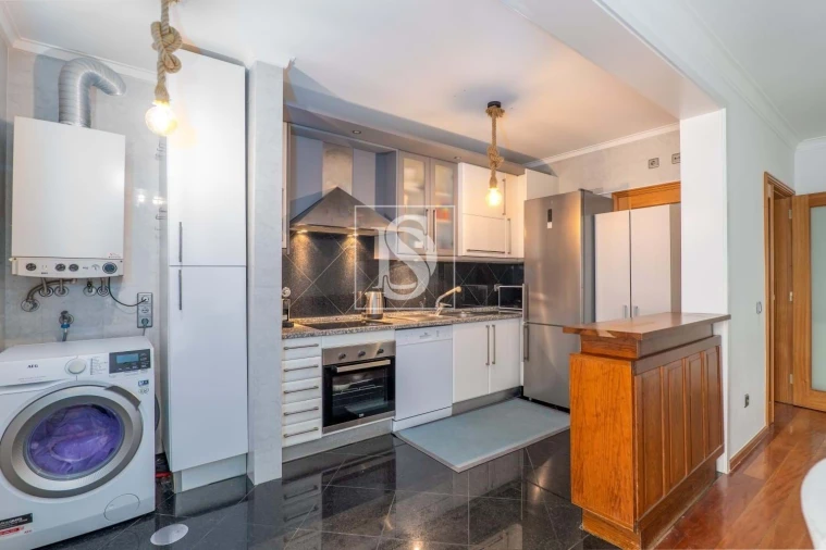 Apartamento T2 para Venda em Esmoriz Foto 9