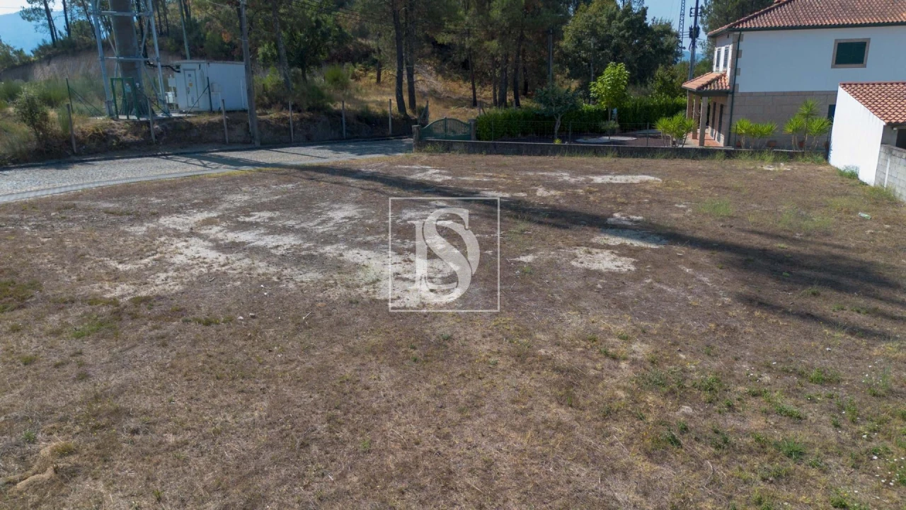 Terreno para Venda em Padronelo Foto 11