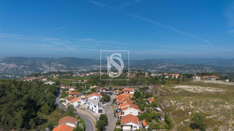 Terreno para Venda em Padronelo Foto 2