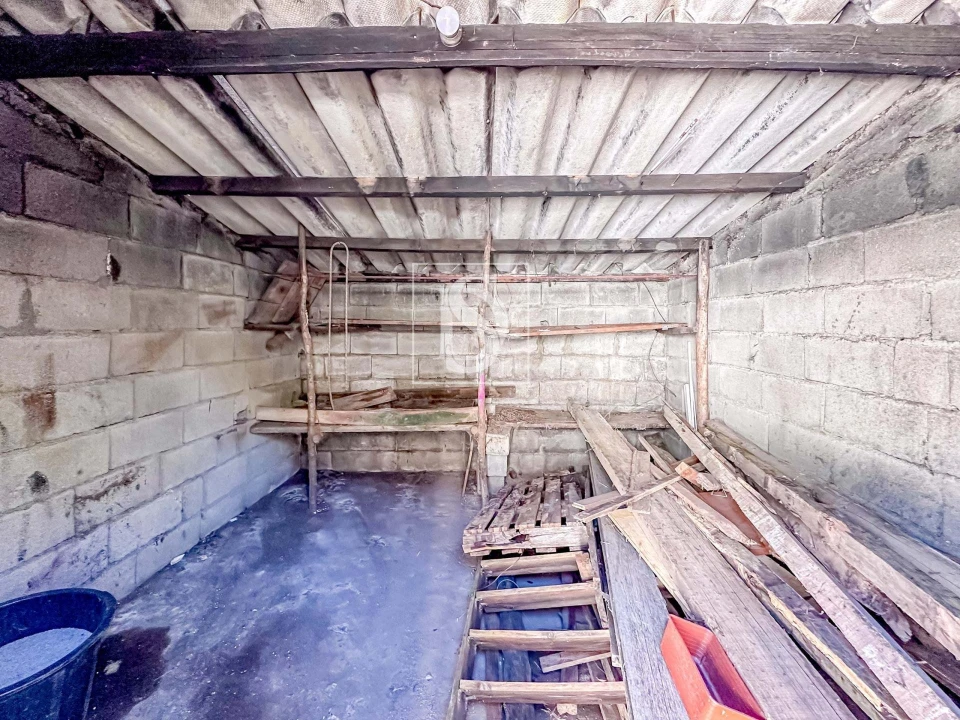 Moradia T2 para Venda em Fridão Foto 37