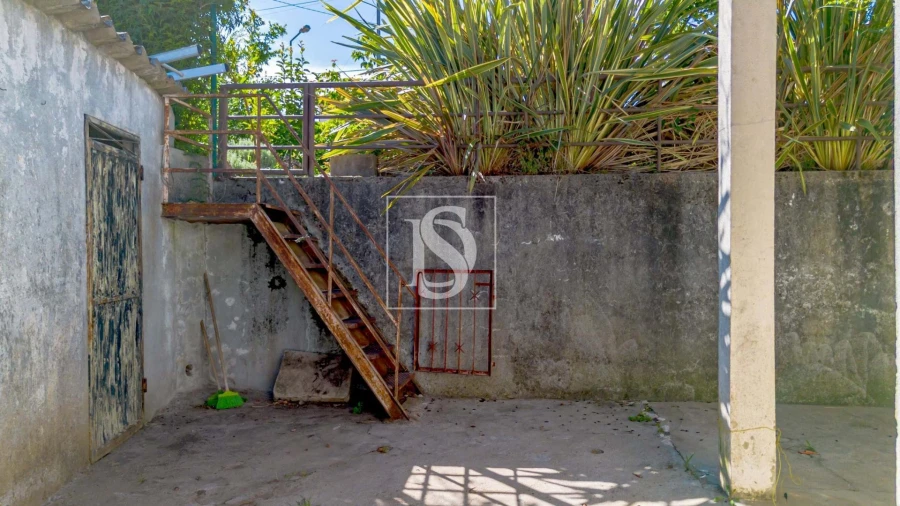 Moradia T2 para Venda em Fridão Foto 30