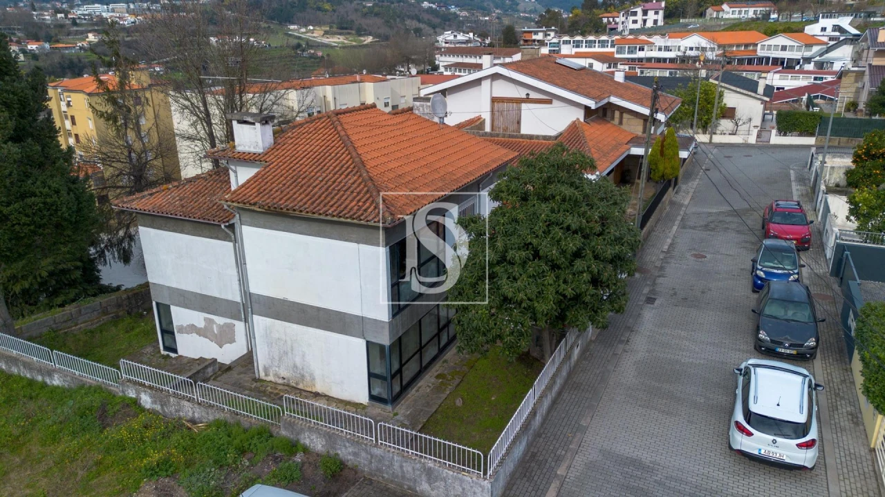 Moradia T5 para Venda em Amarante (São Gonçalo), Madalena, Cepelos e Gatão Foto 10