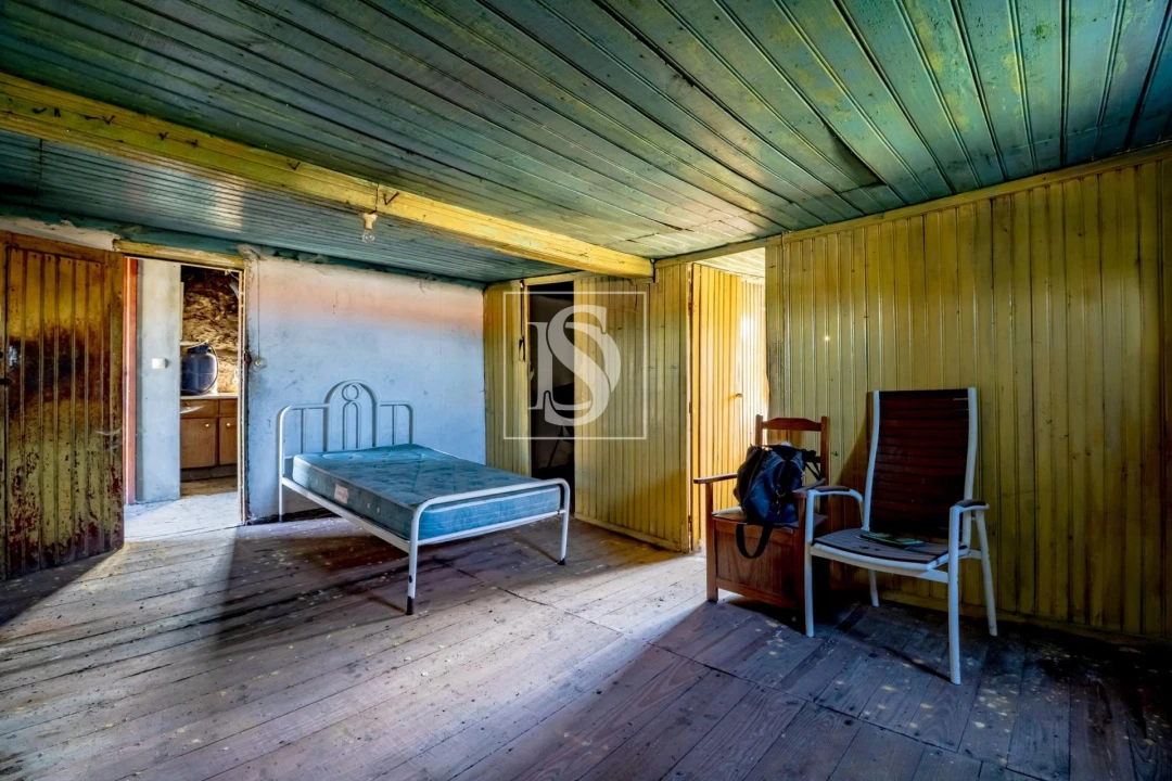 Moradia T1 para Venda em Loivos do Monte Foto 10