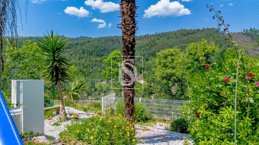 Moradia T2 para Venda em Olo e Canadelo Foto 17