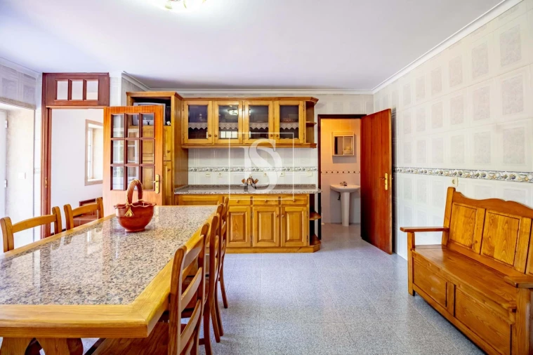 Moradia T2 para Venda em Olo e Canadelo Foto 7