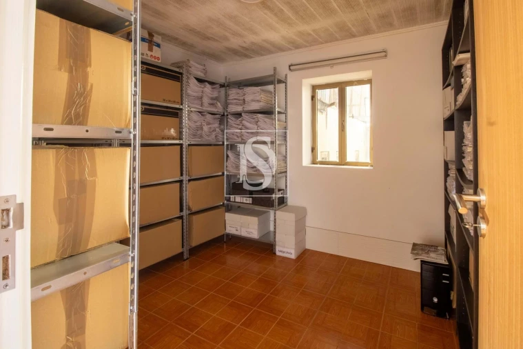 Moradia para Venda em Amoreira da Gândara, Paredes do Bairro e Ancas Foto 8