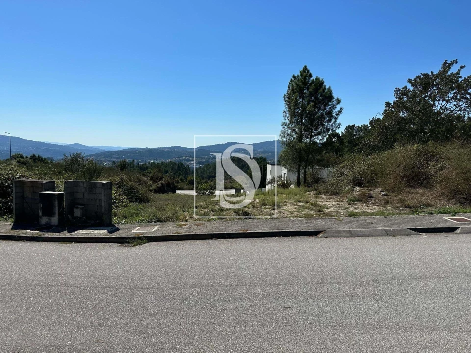 Terreno para Venda em Vila Caiz Foto 1