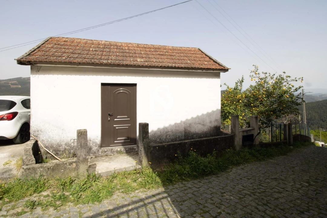 Moradia para Venda em Rebordelo Foto 4