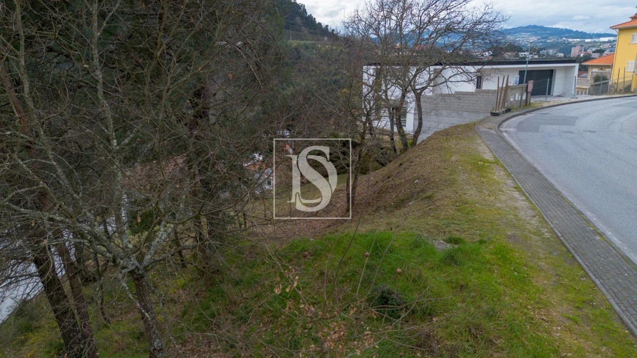 Terreno para Venda em Amarante (São Gonçalo), Madalena, Cepelos e Gatão Foto 8