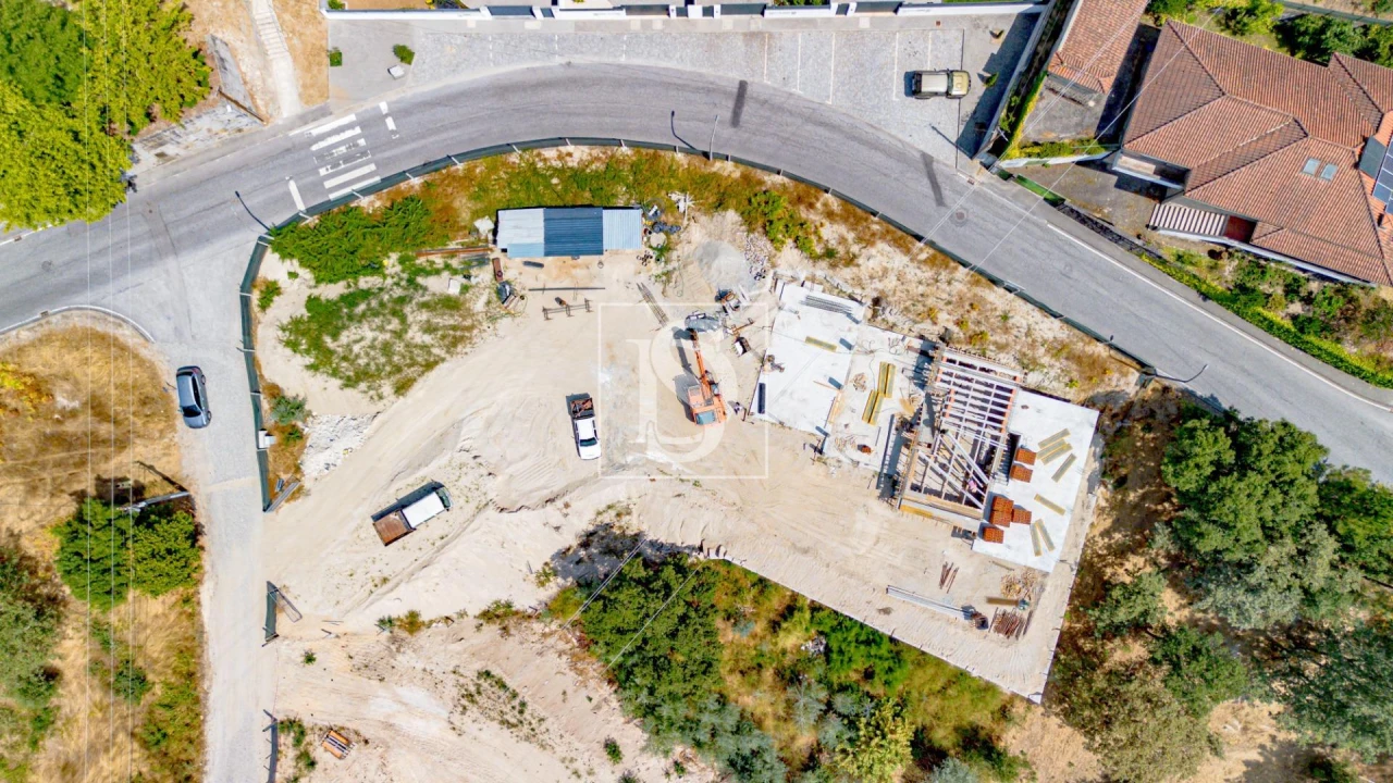 Moradia T3 para Venda em Amarante (São Gonçalo), Madalena, Cepelos e Gatão Foto 13