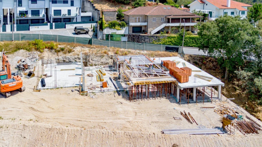 Moradia T3 para Venda em Amarante (São Gonçalo), Madalena, Cepelos e Gatão Foto 17