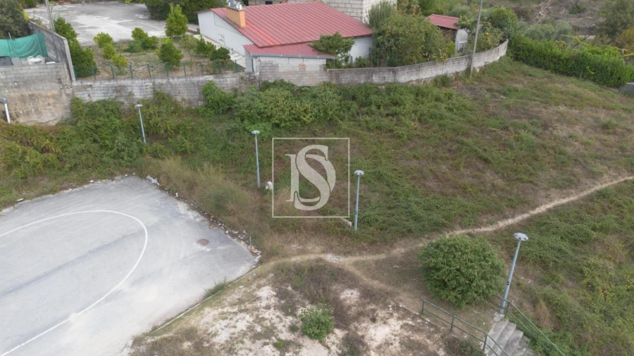 Terreno para Venda em Amarante (São Gonçalo), Madalena, Cepelos e Gatão Foto 1